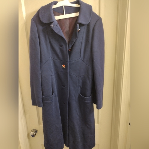 Jackets & Blazers - Vintage Long Elegant Pea Coat